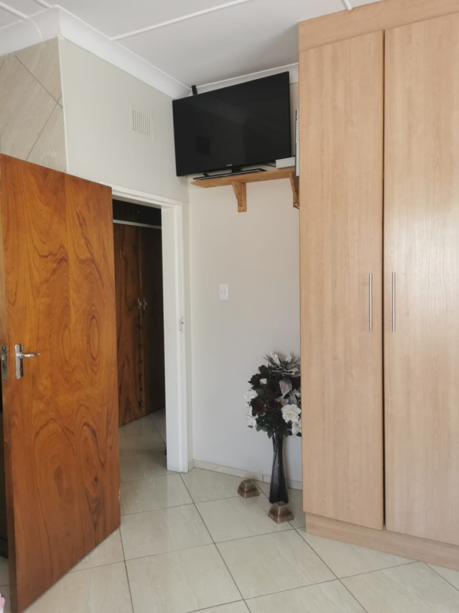 2 Bedroom Property for Sale in Bloemhof North West